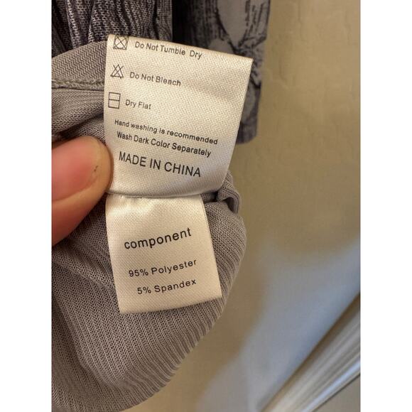 Timeson Gray Floral 3/4 Sleeve Double Layered Blouse Tunic Pleated Size M - Picture 11 of 11